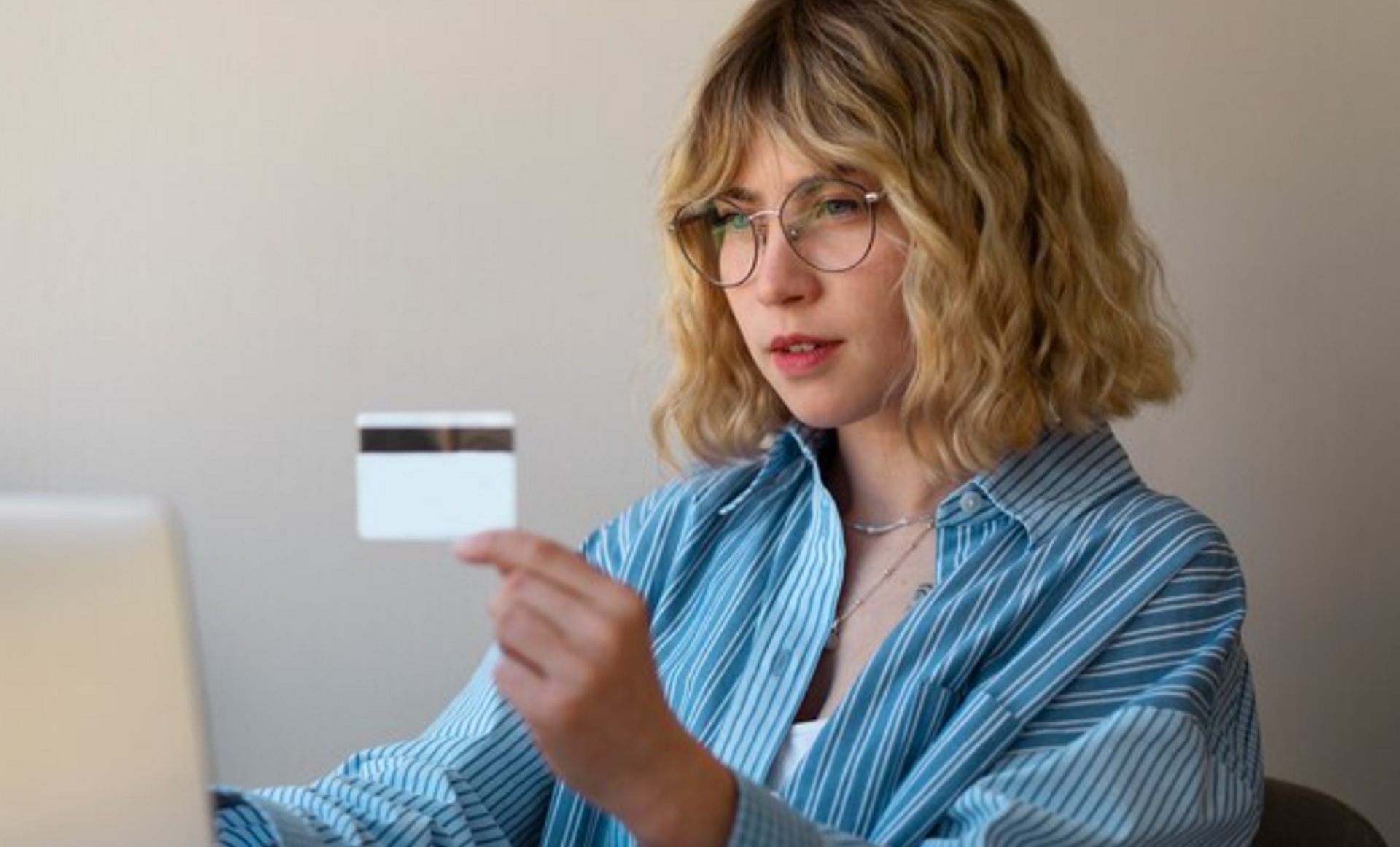 Банковская карта будет работать на вас: вот как получить максимальную ...